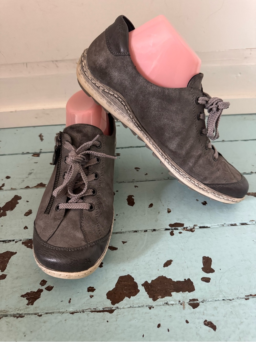 Remonte Size EU 42 Soft Style R1402-44- Metalic